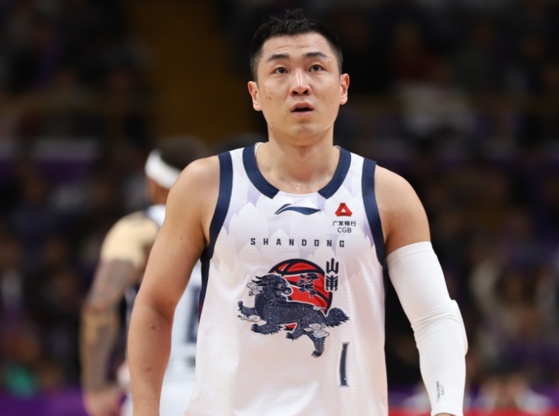 开云平台-郭艾伦重伤广州爆冷力克山东 徐昕17+10+4帽克里斯22+16