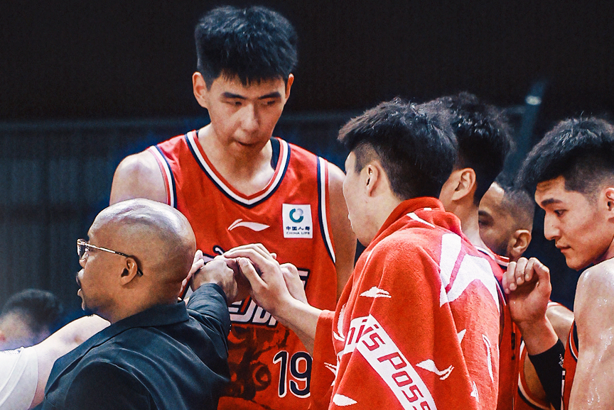 开云平台-郭艾伦重伤广州爆冷力克山东 徐昕17+10+4帽克里斯22+16