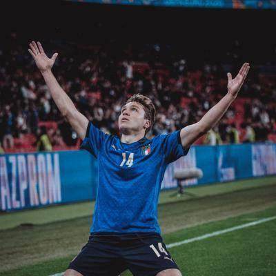 kaiyun sports-【不吐不快】德尚被困！急需救援……