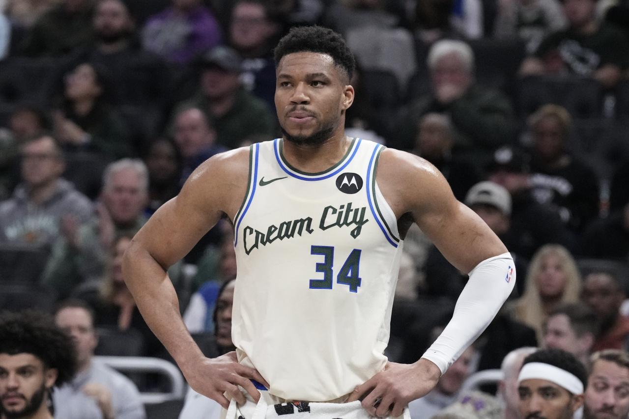 里程碑！160次30+10+5！字母哥超“大O”独占历史第一 统治力拉满